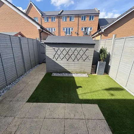 Modern And Quiet 2bed House By Fabaccommodation Apartment Bristol