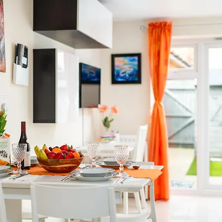 Modern And Quiet 2bed House By Fabaccommodation Апартаменти *