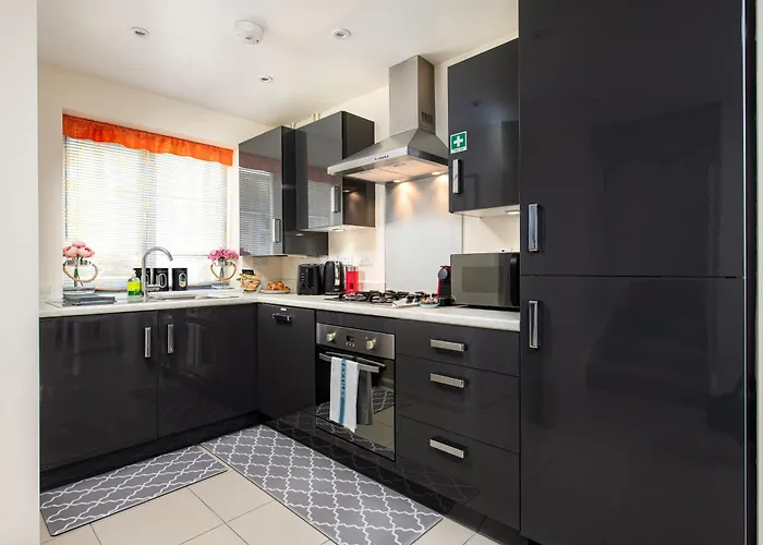 아파트 Modern And Quiet 2bed House By Fabaccommodation