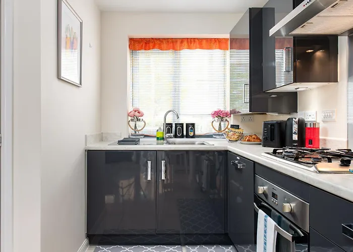 Apartmán New Modern And Quiet 2bed House By Fabaccommodation Bristol